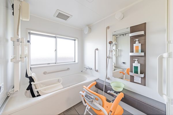 Senior Bathtub Installation in Erie